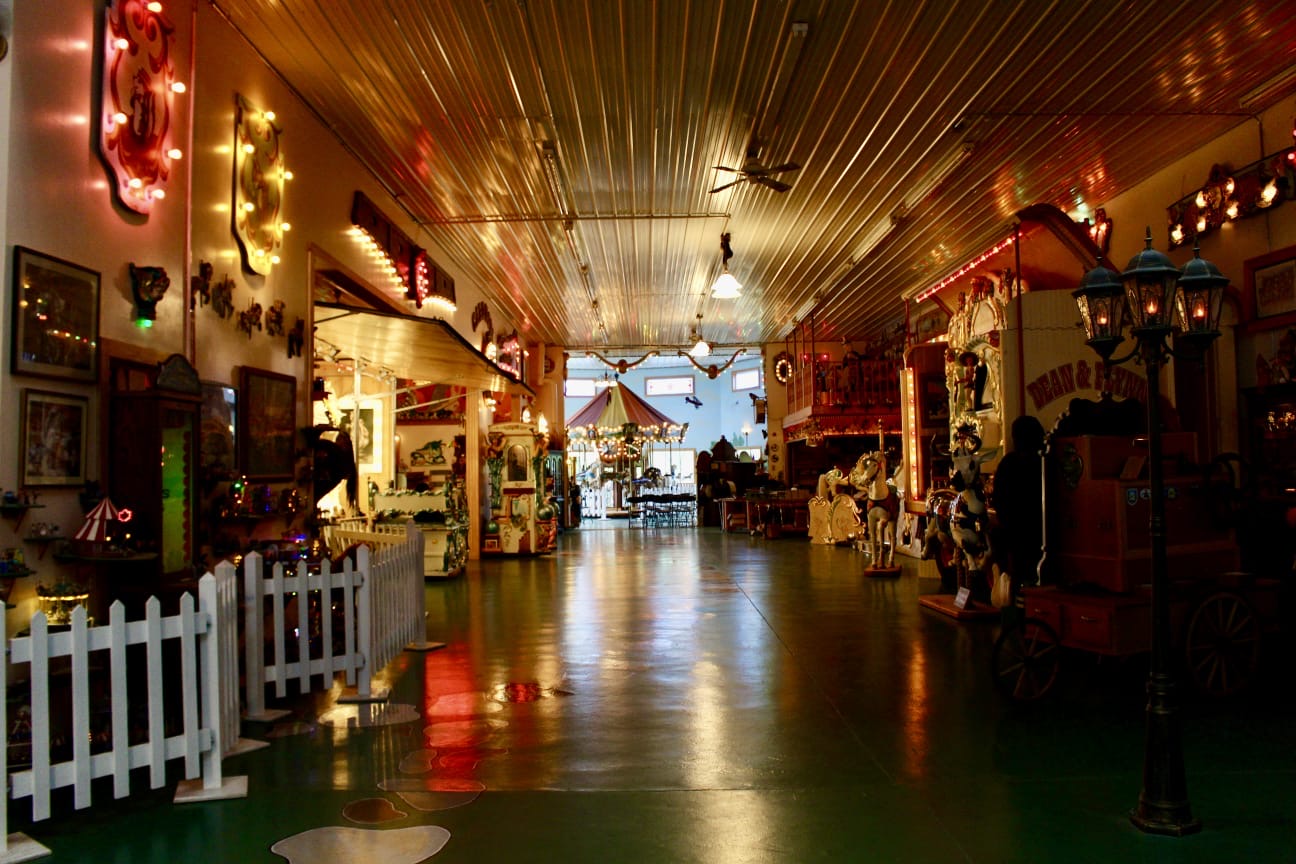 Catalog Bill Nunn Organ & Fairground Auction September 27, 2025